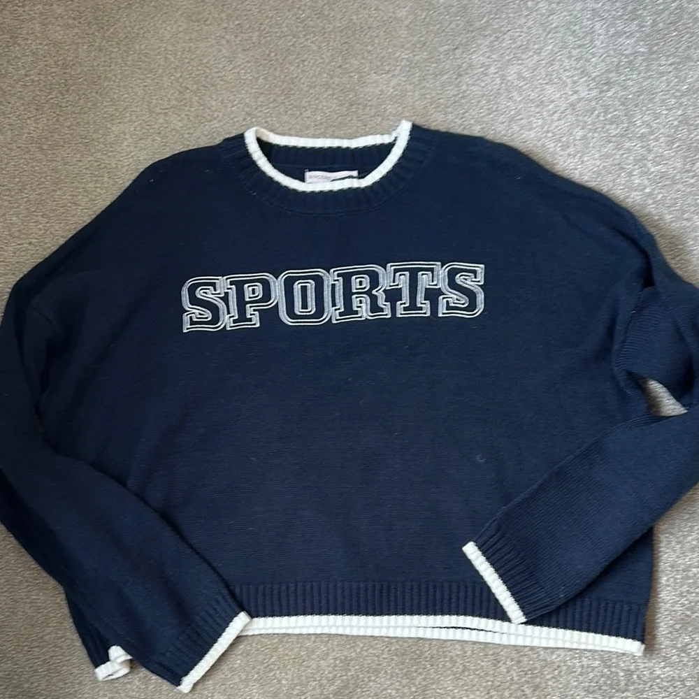 Sincerely Jules Women’s Navy Blue Sports Sweater Size Large NWT - Picture 1 of 3